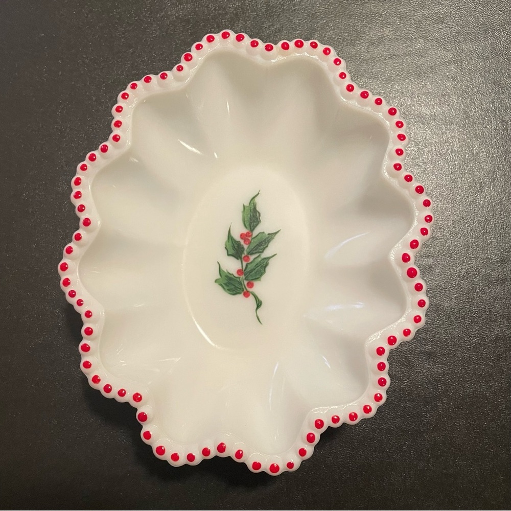 Vintage Westmoreland Milk Glass Candy Dish Holly Berry Design